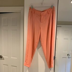 Alice + Olivia silk pleated cropped trouser